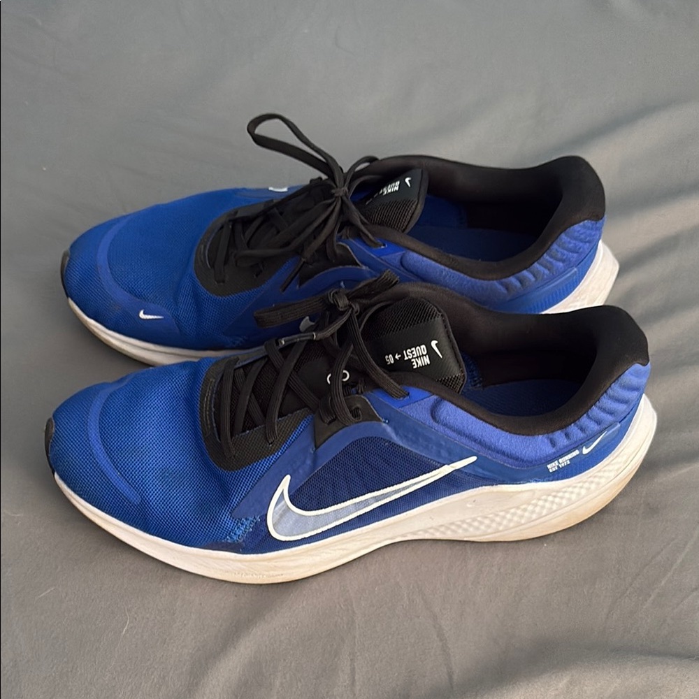 Nike Blue and Black Athletic Running Shoes